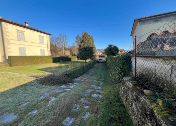 Giardino - Casa indipendente Coreglia Antelminelli - foto 42