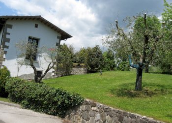 Giardino - Casa indipendente Barga - foto 5