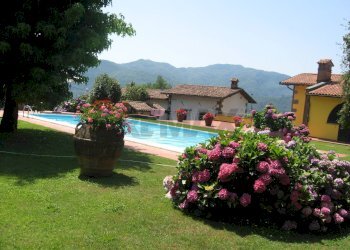 Piscina - Casa indipendente Barga - foto 53