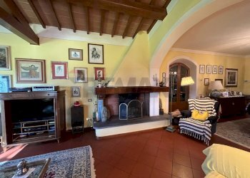 Soggiorno - Casa indipendente Barga - foto 80