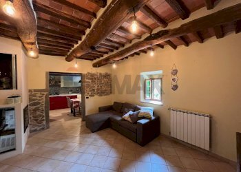 Soggiorno - Casa semi indipendente località Debbio
 
3, Bagni di Lucca - foto 4