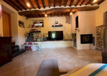 Soggiorno - Casa semi indipendente località Debbio
 
3, Bagni di Lucca - foto 6