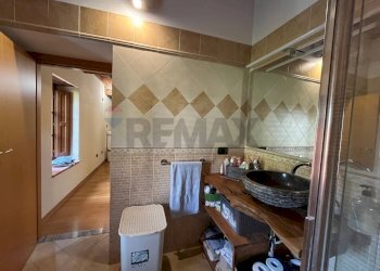 Bagno - Casa semi indipendente località Debbio
 
3, Bagni di Lucca - foto 22