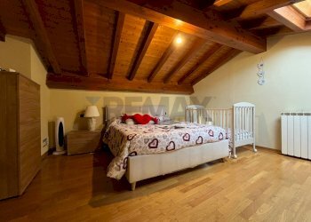 Camera / camera da letto - Casa semi indipendente località Debbio
 
3, Bagni di Lucca - foto 32