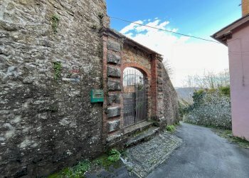 Edificio all\'aperto - Casa semi indipendente Coreglia Antelminelli - foto 6