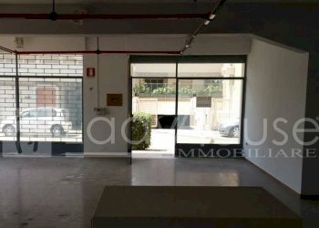 Foto 1 - Commercial Premises via Tancredi, Parabita - photo 1