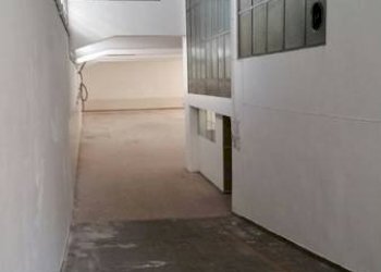 Foto 2 - Locale Commerciale via Tancredi, Parabita - foto 2