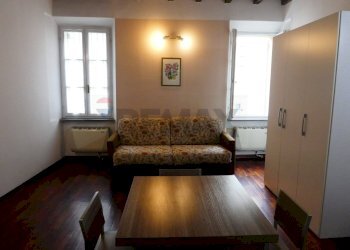 tavolo da pranzo - One-room apartment via Bixio
 
74, Parma - photo 1