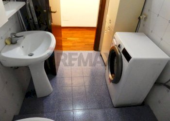bagno - One-room apartment via Bixio
 
74, Parma - photo 9