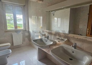 Bagno - Villa via Perato
 
snc, Molinara - foto 41