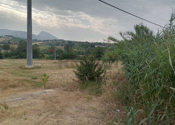 Vista delle montagne - Terreno agricolo Benevento - foto 5