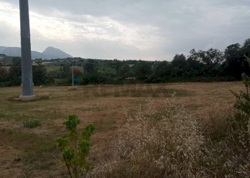 Edificio all\'aperto - Terreno agricolo Benevento - foto 6