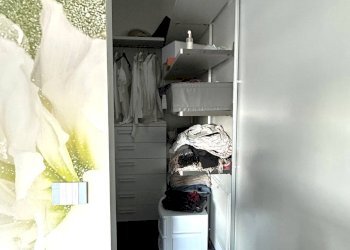 CABINA ARMADIO CAMERA PIANO TERRA - Villa via Gaslago
 
32, Polpenazze del Garda - photo 16