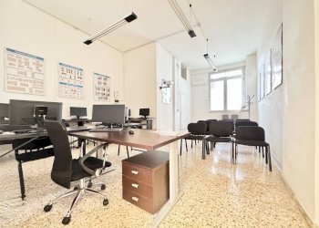 Foto 2 - Locale Commerciale via Carlo Massa, Lecce - foto 2