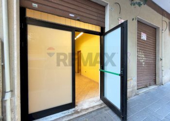 Terrazza - Locale Commerciale Via Raffaele Ricci
39, Salerno - foto 4