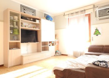 Foto 4 - Trilocale via De Gasperi
 
153, Merate - foto 4