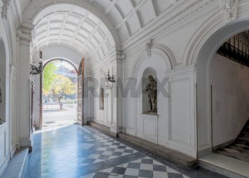 Ricezione / Lobby - Appartamento Piazza Castelnuovo
 
50, Palermo - foto 8