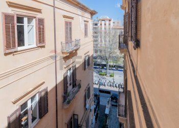 Edificio all\'aperto - Appartamento Piazza Castelnuovo
 
50, Palermo - foto 18