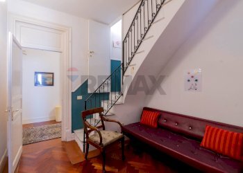 Scale - Appartamento Piazza Castelnuovo
 
50, Palermo - foto 21