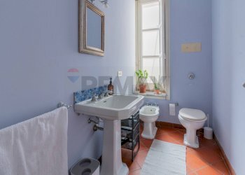 Bagno - Appartamento Piazza Castelnuovo
 
50, Palermo - foto 23