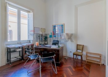 Ufficio - Appartamento Piazza Castelnuovo
 
50, Palermo - foto 28