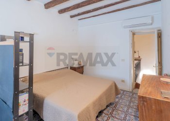 Camera / camera da letto - Appartamento Piazza Castelnuovo
 
50, Palermo - foto 32