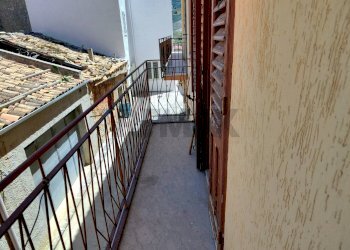 Balcone - Casa indipendente cortile Gugliotta di via Infermeria, Sambuca di Sicilia - foto 13