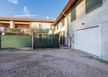 Terrazza - Casa semi indipendente VIA ALBERTI
 
13, Cairate - foto 2