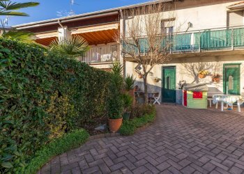 Casa all\'aperto - Casa semi indipendente VIA ALBERTI
 
13, Cairate - foto 3