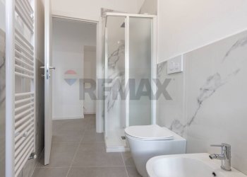 Bagno - Trilocale Via San Giulio
 
20, Cassano Magnago - foto 7