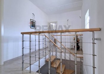 Scale - Villa Bifamiliare Marsala - foto 30