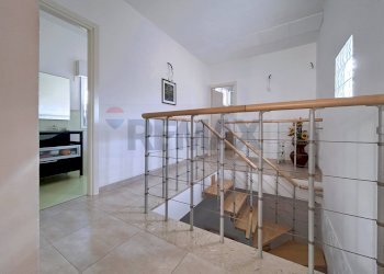 Scale - Villa Bifamiliare Marsala - foto 31