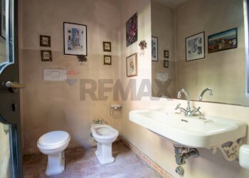 Casa indipendente Via Monte Grappa, 11 
 Piamborno, Piancogno - foto 7