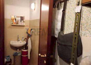 Bagno - Attività Commerciale via De Virgiliis
18, Chieti - foto 9