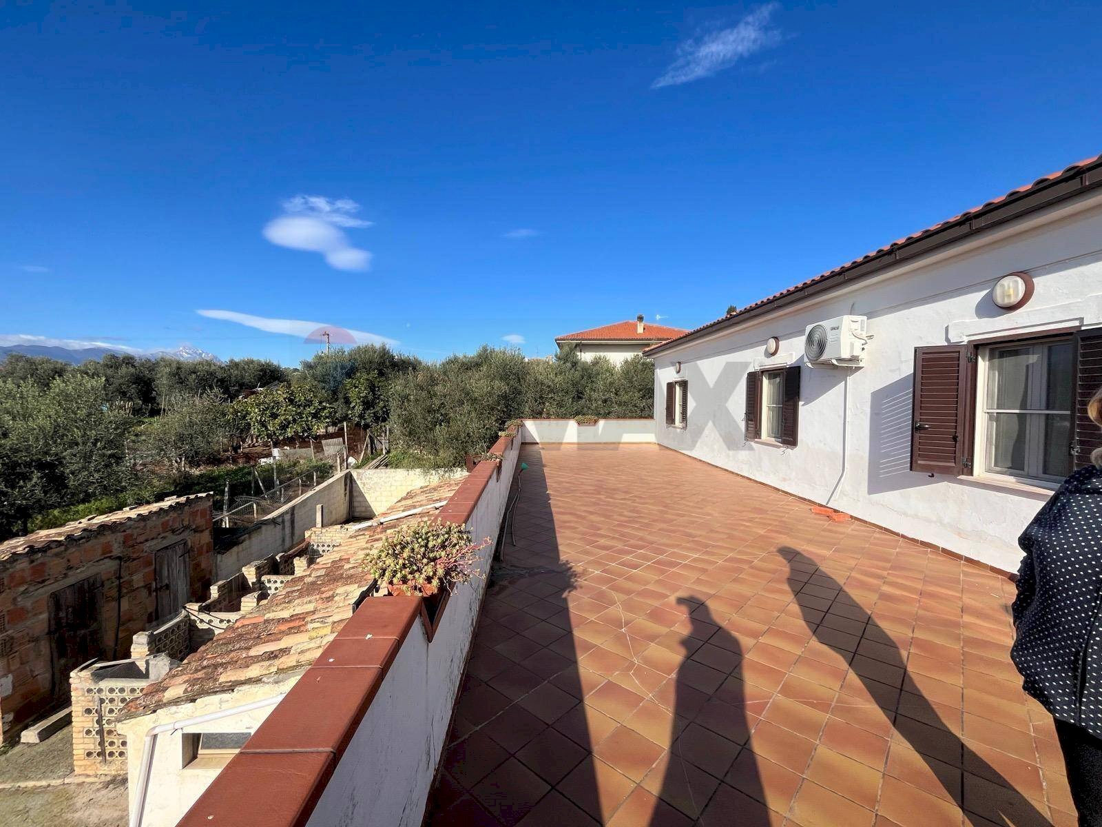 Terrazza - Casa indipendente CASE VICARIO
1491, Pianella - foto 3