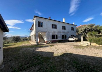 Casa all\'aperto - Casa indipendente CASE VICARIO
 
1491, Pianella - foto 1