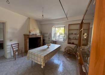 Sala da pranzo - Casa indipendente CASE VICARIO
 
1491, Pianella - foto 8