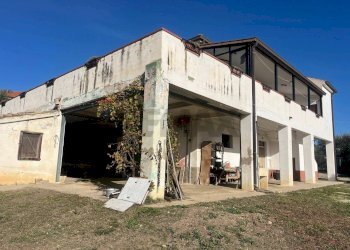 Casa all\'aperto - Independent house CASE VICARIO
 
1491, Pianella - photo 11