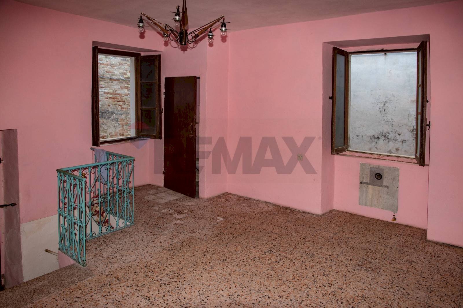 Stanza vuota - Independent house VIA MONTE GRAPPA
 
6, Pianella - photo 3