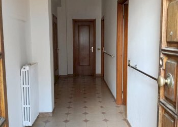 Foto 2 - Quadrilocale Via San Martino
 
12, Collesalvetti - foto 2