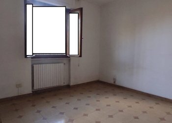 Foto 9 - Quadrilocale Via San Martino
 
12, Collesalvetti - foto 9