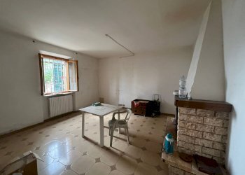 Foto 3 - Independent house Via San Martino
 
12, Collesalvetti - photo 3