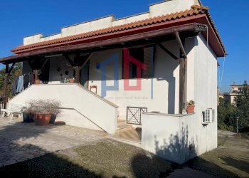 Foto 1 - Villa Via dei Passeri, Aprilia - foto 1