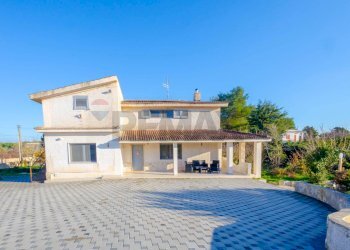 Casa all\'aperto - Villa Strada Guardarello, Martina Franca - foto 1