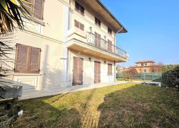 Foto 2 - Villa Via Cesare battisti
 
snc, Passirano - foto 2