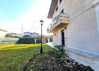 Foto 8 - Villa Via Cesare battisti
 
snc, Passirano - foto 8