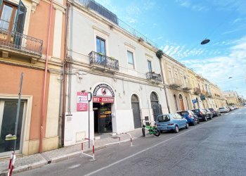 Foto 2 - Quadrilocale Via Cristoforo Colombo
 
25, Brindisi - foto 2