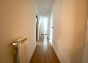 Foto 7 - Quadrilocale Via Cristoforo Colombo
 
25, Brindisi - foto 7