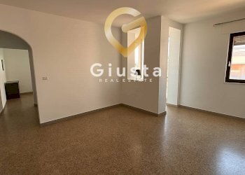 Foto 2 - Bilocale Largo Antonio Pacinotti
 
3, Brindisi - foto 2