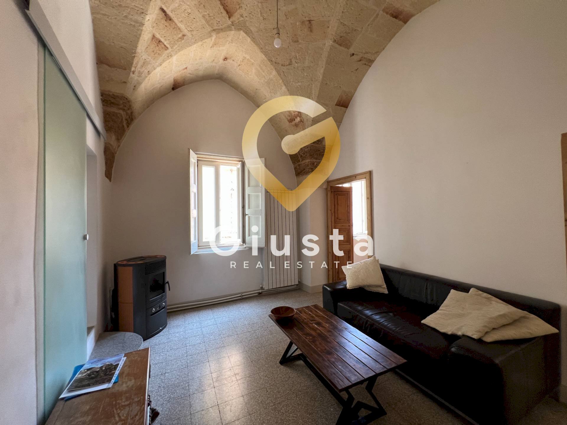 Foto 1 - Casa indipendente Via Eugenio Santacesaria
 
36, Mesagne - foto 1